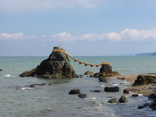 三重県夫婦岩
